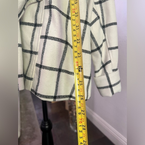 Larry Levine - white & black large pattern checkard peacoat - Picture 11 of 11